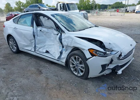 2020 Ford Fusion Hybrid Se from USA, damaged, VIN 3FA6P0LU9LR173434